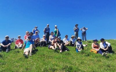 A “Live” Community of Expats